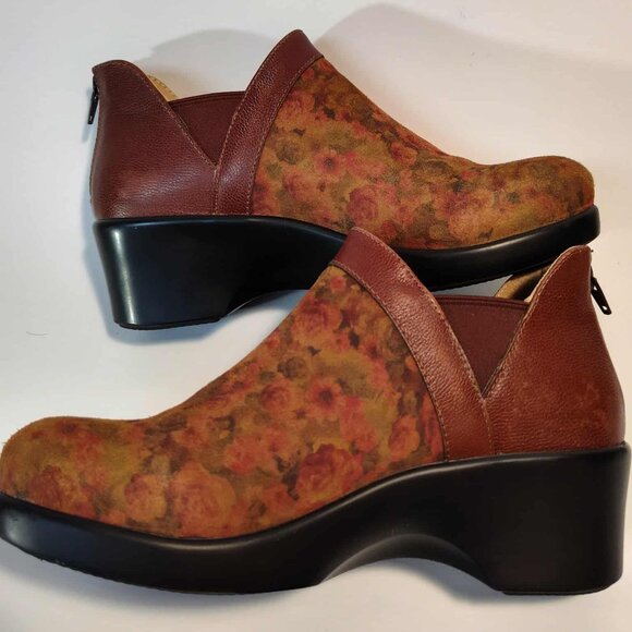 Alegria Floral suede 'Natalee' brown ankle bootie size 8, Euro 38 - Picture 3 of 11